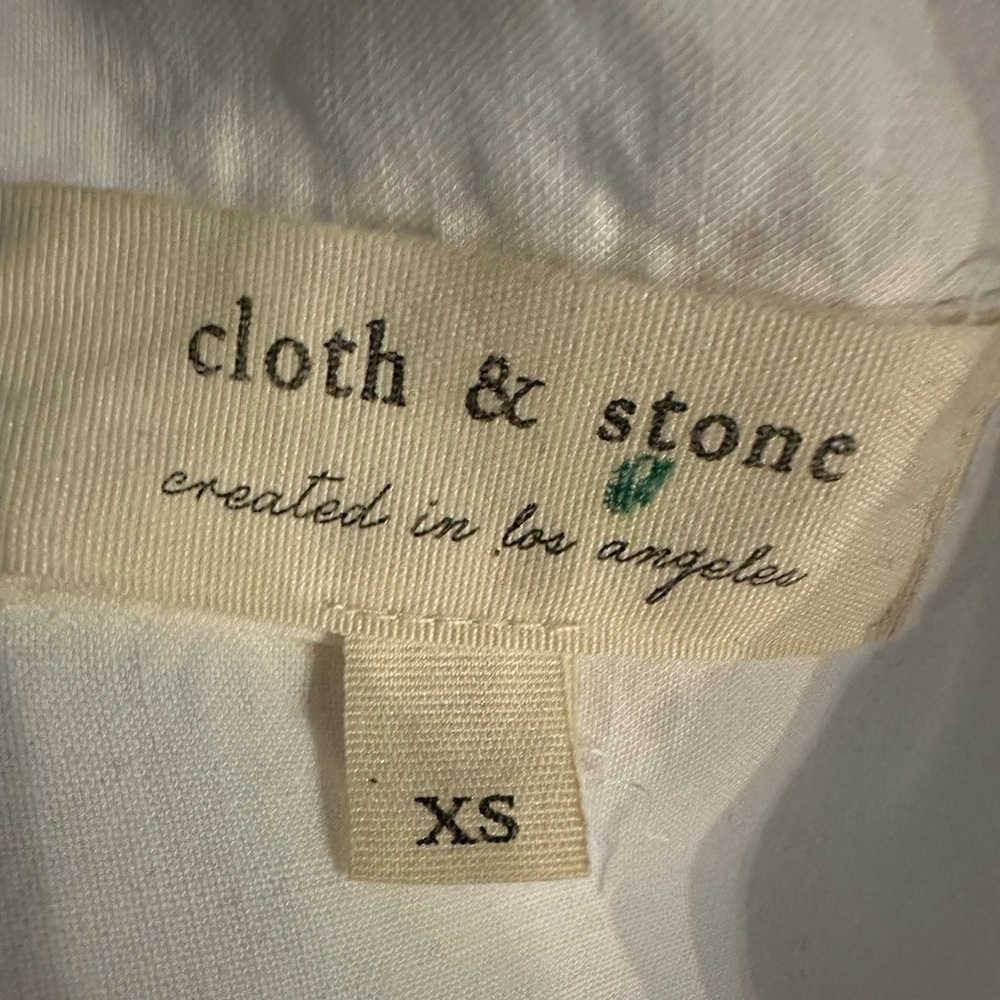 Cloth & Stone Women's White Button-Up Shirt size XS - Picture 7 of 9